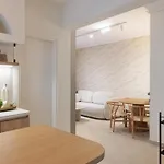 F & B Collection - Luxurious Flat For 4 * テッサロニキ