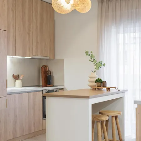 F & B Collection - Luxurious Flat For 4